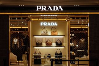 CK Prada. Superbohatým už nestačí jen luxusní oblečení - Seznam Zprávy